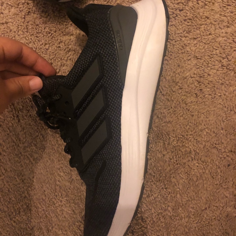 Adidas shoes size 8 men 10 women